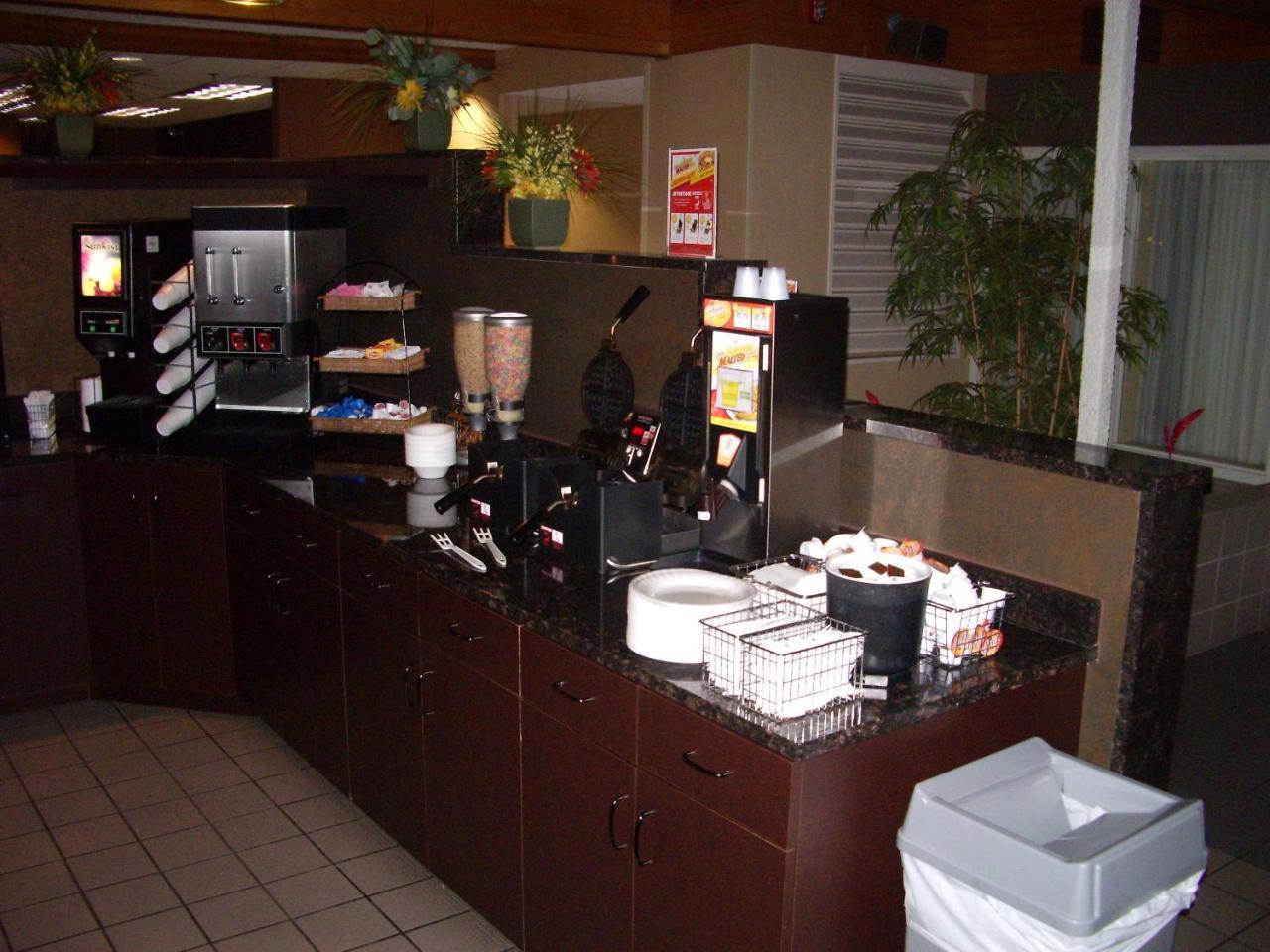 C'Mon Inn & Suites 파고 외부 사진
